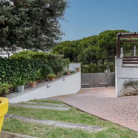 Design With Sea Views Villa Sant Pol De Mar