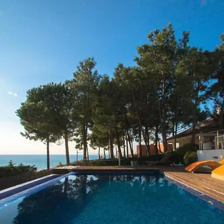 Villa Design With Sea Views Sant Pol De Mar