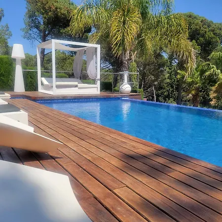 Design With Sea Views *