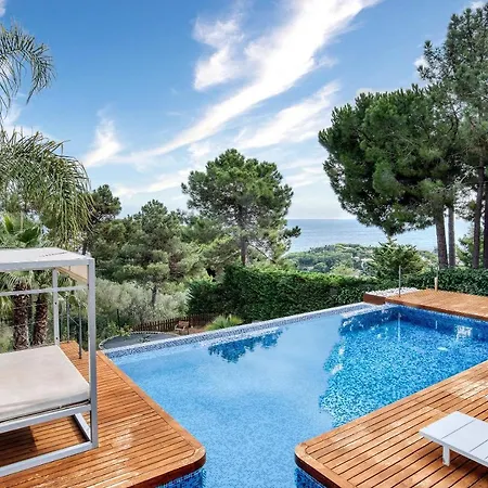 Design With Sea Views Villa *